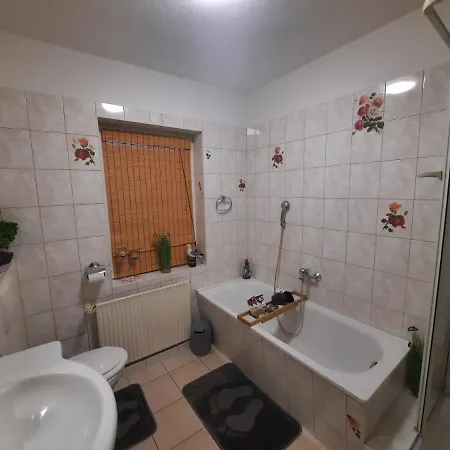 Ferienwohnung Smillenzweg Mit Garten Lohme Exterior photo